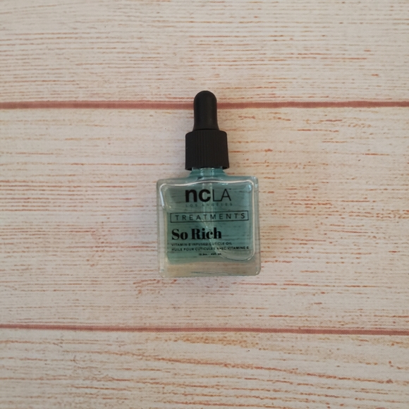 NCLA So Rich Cuticle Oil (Mermaid Tears) ncla236 Vitamin E Infused .45 fl oz - Picture 2 of 8